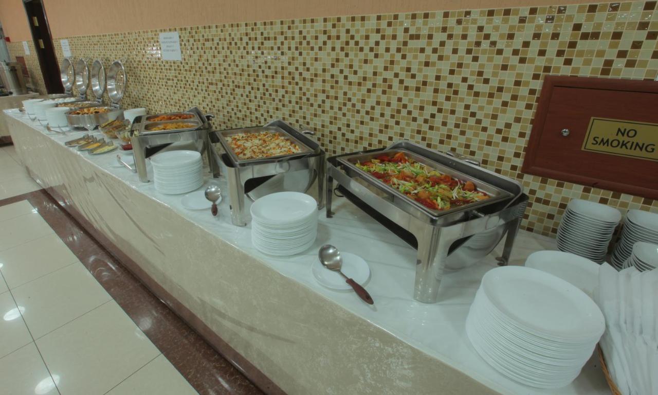 Rohat Hotel Chilonzor Ташкент Екстер'єр фото